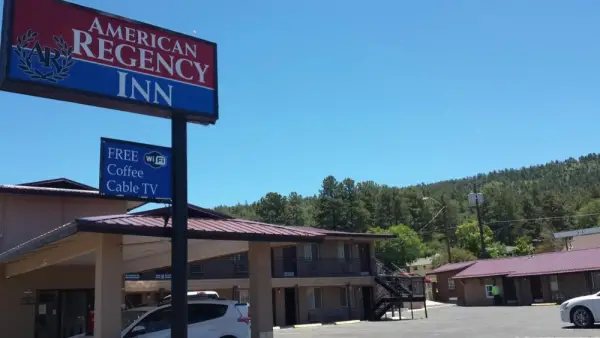 American Regency Inn Main image
